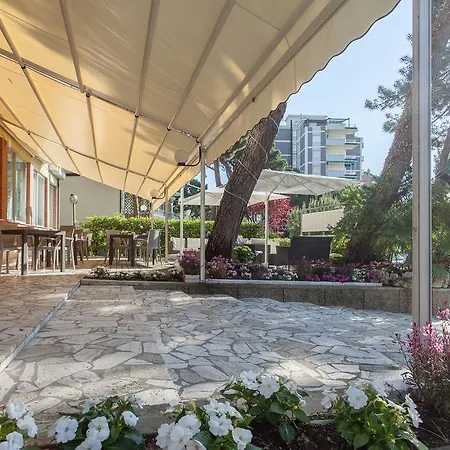 Hotel Olympic-2