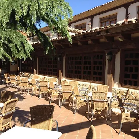 Hotel Mesón de Don Quijote-2