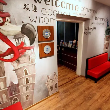 Flamingo Premium Hostel-2