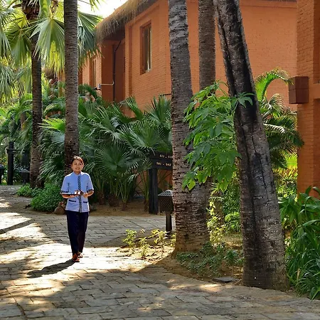 Myanmar Treasure Resorts Bagan-2