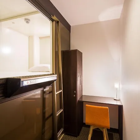 Capsule Hotel Cube Hiroshima-2