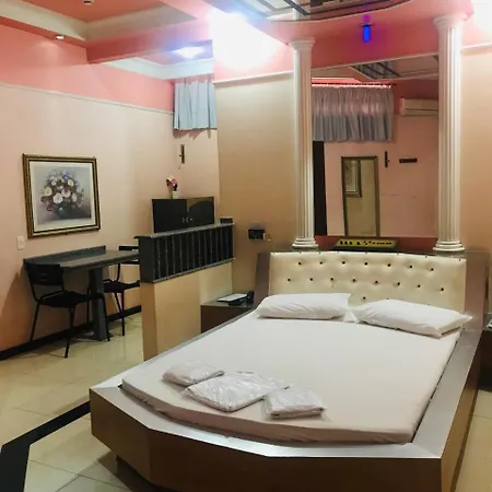 Euro Motel (Adults Only)-3