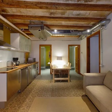 Visit-Bcn Cosmopolitan Apartments-3