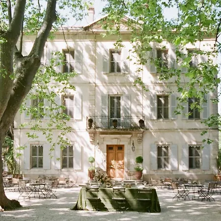 Hotel Chateau Des Alpilles-3