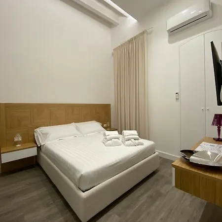 Star Suite-3