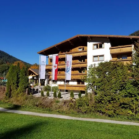 Alpenhotel Wildschönau B&B-3