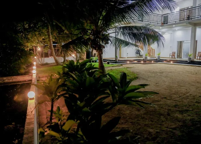 Araliya Lagoon Park Resort