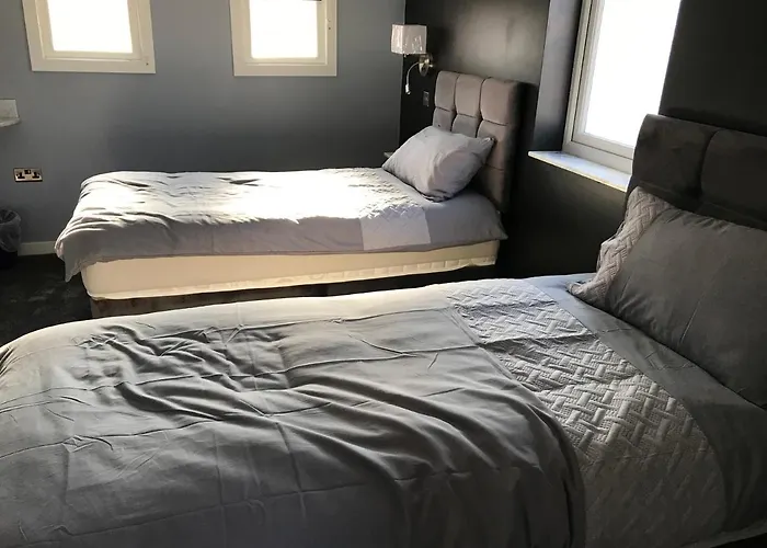 Cozy Rooms