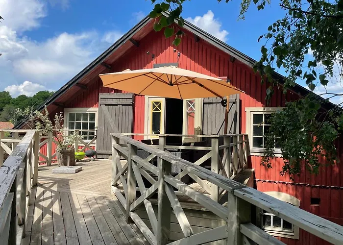 Arphus Lodge
