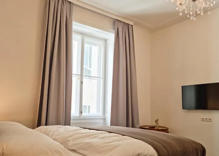 Pension Mozart - Vienna Center, Self Check-In