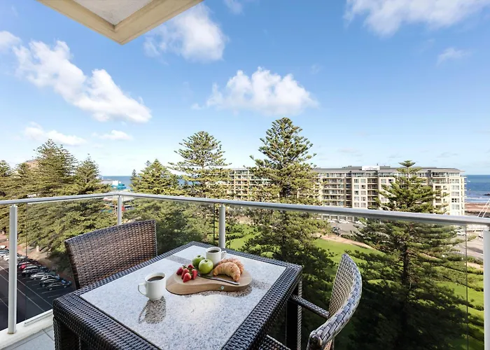 Oaks Glenelg Liberty Suites