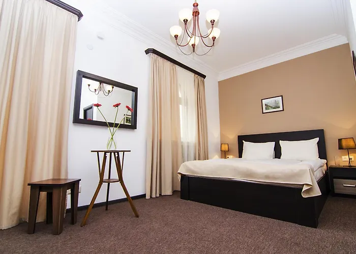City Centre Hotel By Picnic