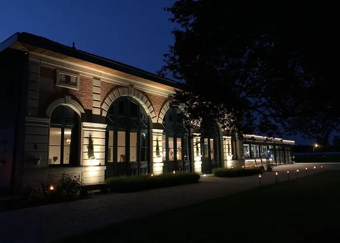 Orangerie De Chatel-Selection Figaro & Elle Magazine