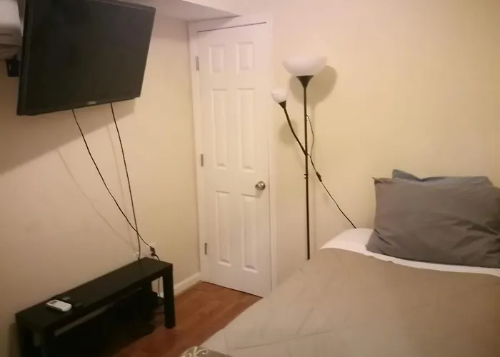 Most Economical Room In Center Washington Dc