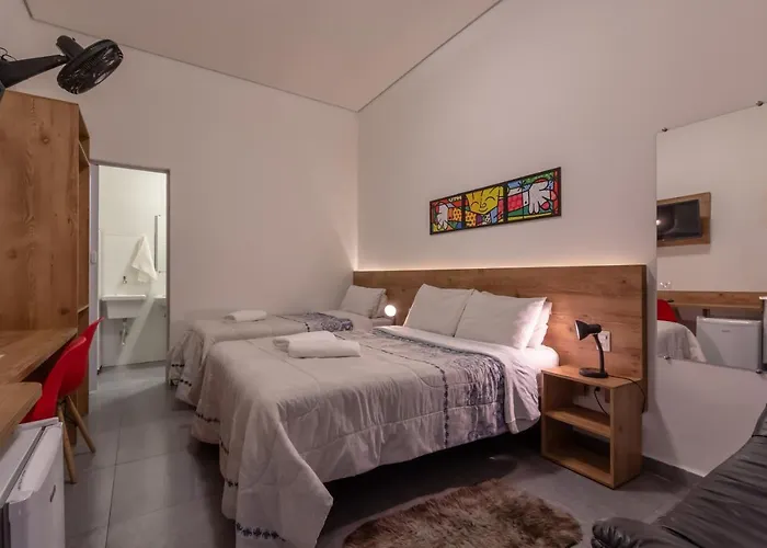BH Studios Hotel Brás