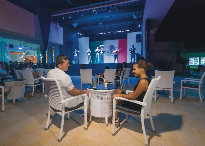 Hotel Riu Lupita
