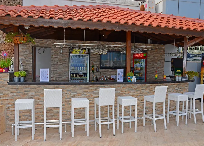 Lara Hotel