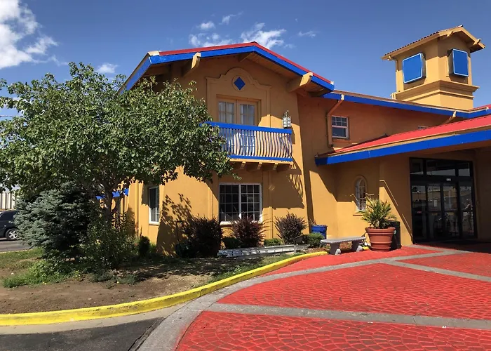Americas Best Value Inn Denver