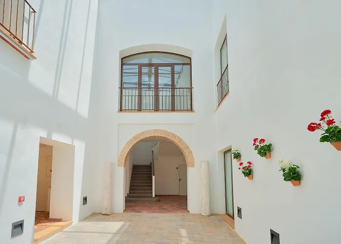 Tandem El Patio Suites