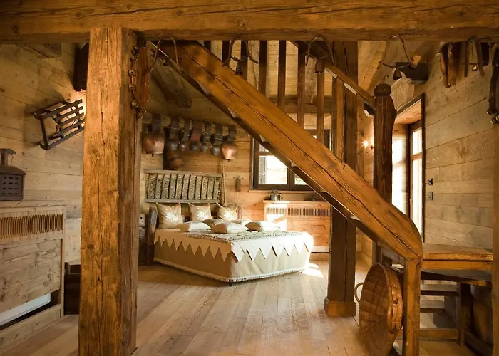 Chalet Euthalia Restaurant & Suites