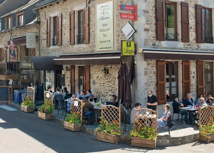 Logis Hôtel Les Coudercous Saint-Chély-dʼAubrac