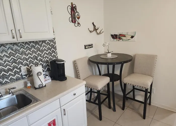 Old Town Suites