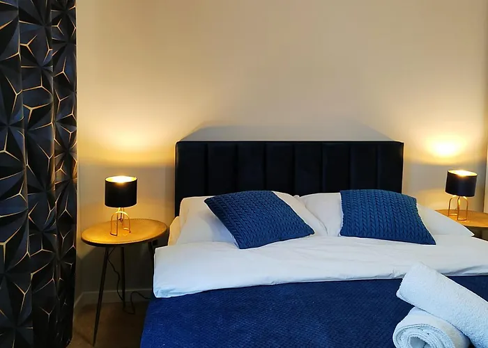 Hugo Star Apartments