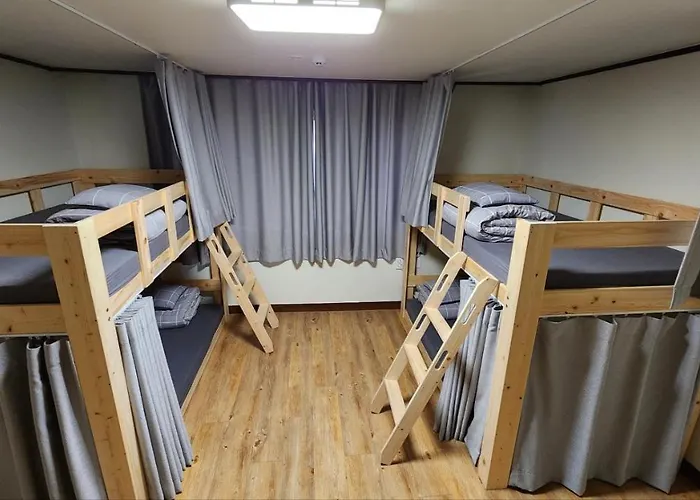 Able Guesthouse Hongdae