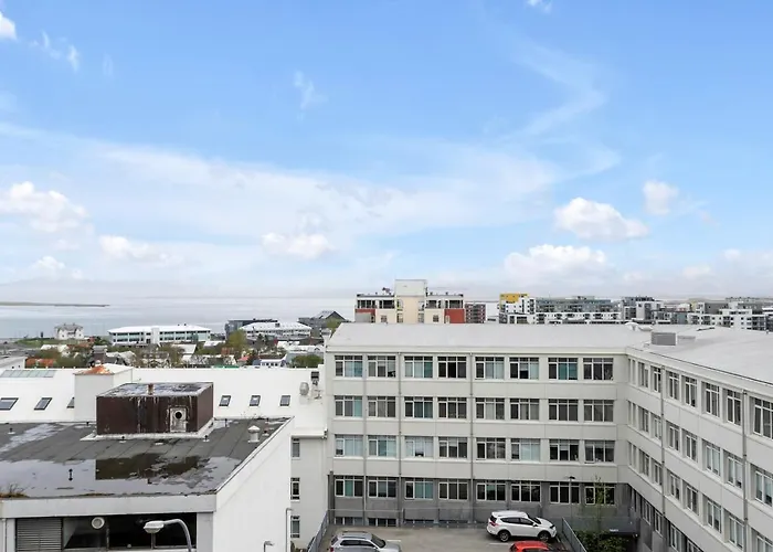 B18 Apartments