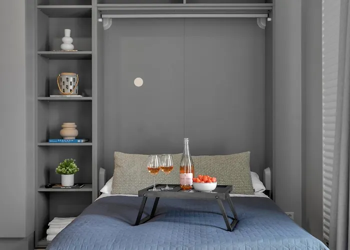 B18 Apartments