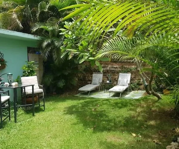 Casa Mia Guest House