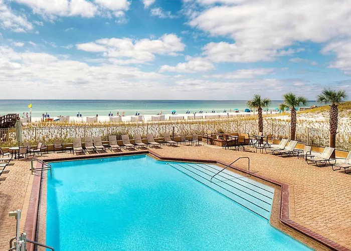 Fort Walton Beach Hotels with Tennis Court