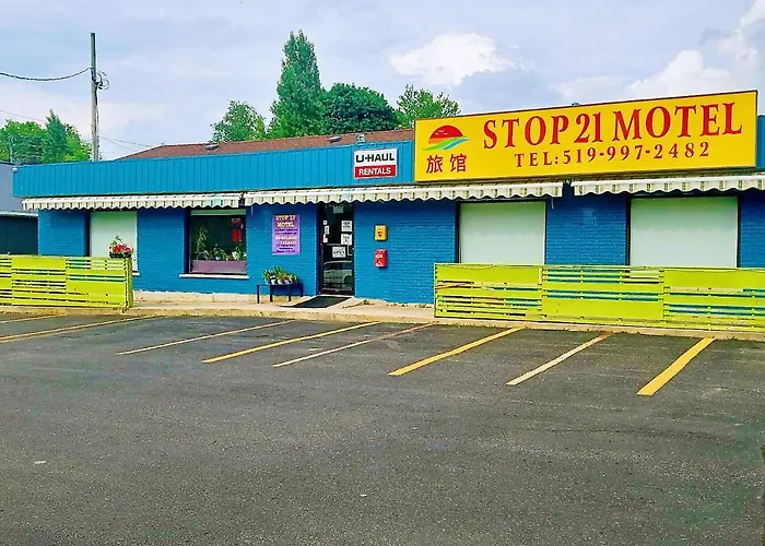 Stop 21 Motel Southampton