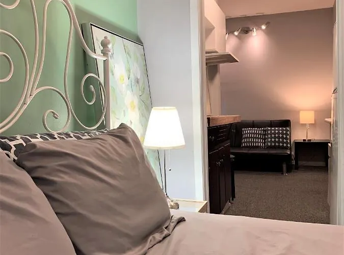 Dream Catcher Travel House