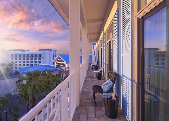 Universal'S Loews Sapphire Falls Resort