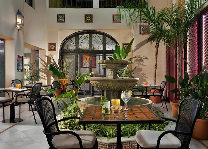 H10 Corregidor Boutique Hotel