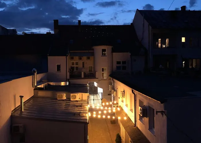Schoendorf Hostel - Virtual Reception