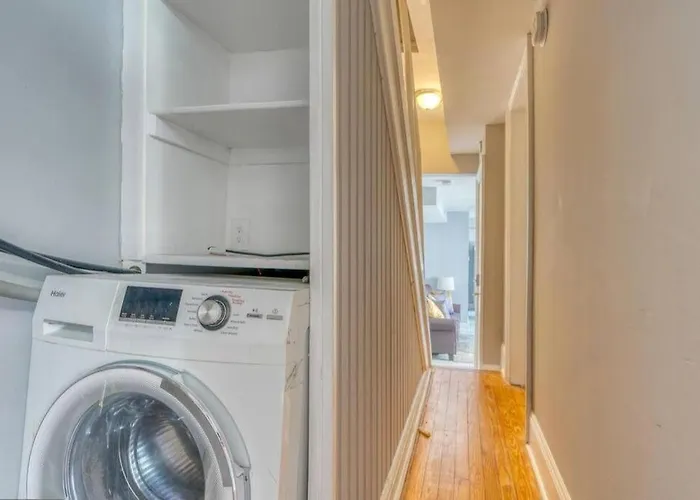 Budget Bed Room Near Downtown Inner Harbor W Free Parking