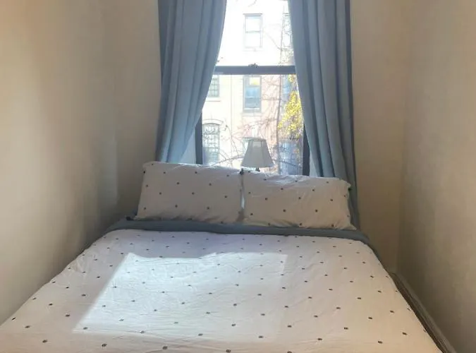 Cozy Place In Midtown Nyc
