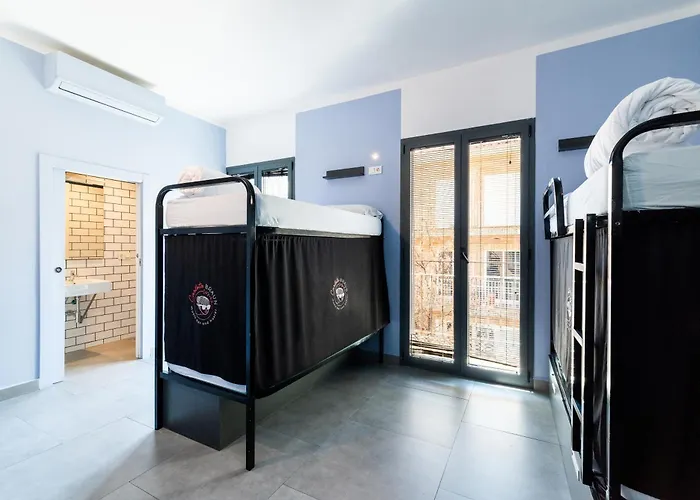 Hostel Carlota Braun