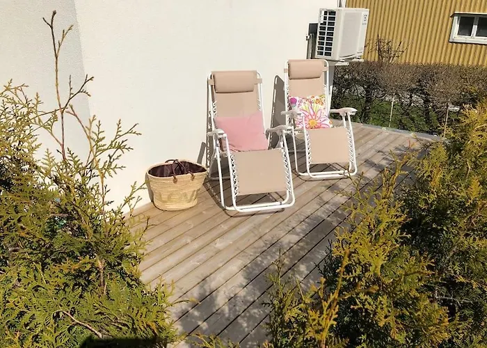 Eget Hus I Oergryte. Goeteborgs Baesta Laege!