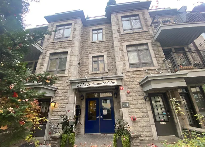 ApartHotelMontreal by Les Terrasses Saint Urbain 2225I2