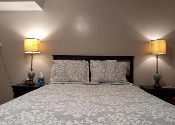 Fairmount House Free Street Parking Quiet Spacious