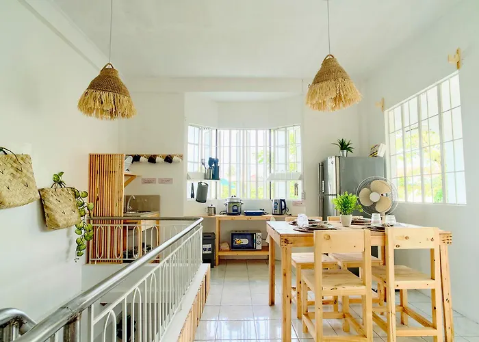 Pallet Homes - Landheights Tropics
