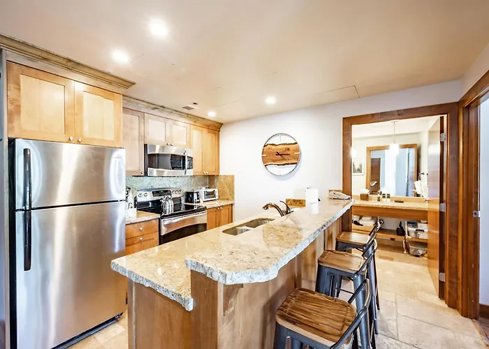 Sundial Lodge By All Seasons Resort Lodging