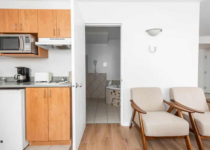 Hotel Les Suites Labelle
