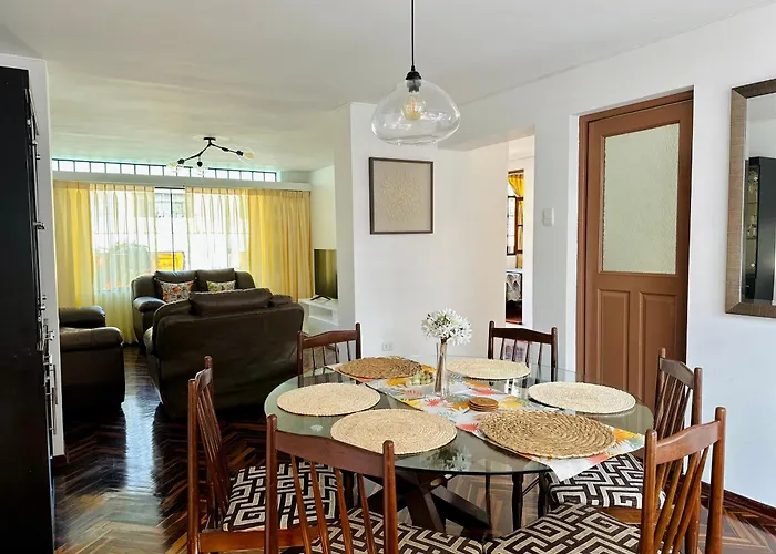 Casa Verde Jesús María - Zona Residencial