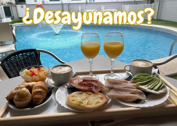 Hostal Avenida Andalucia - Solo Adultos