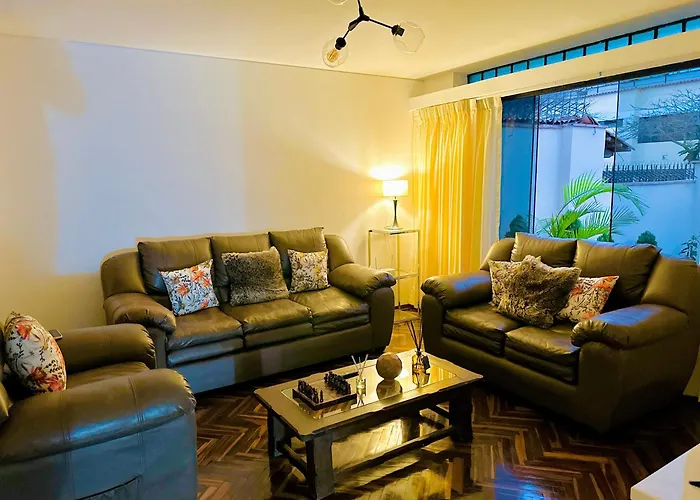 Casa Verde Jesús María - Zona Residencial