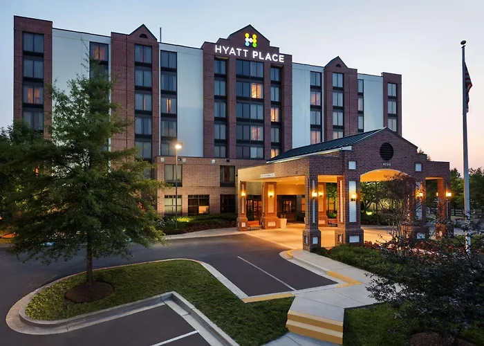 Owings Mills Hotels with Tennis Court